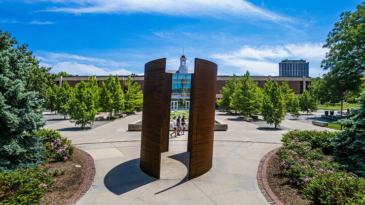 The Center for the Integration of Research, Teaching and Learning is offering an evidence-based STEM teaching course.