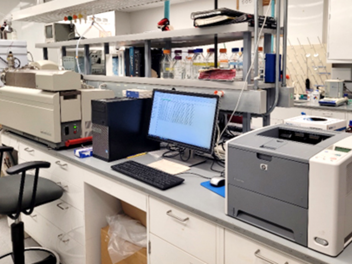 lab with equipment